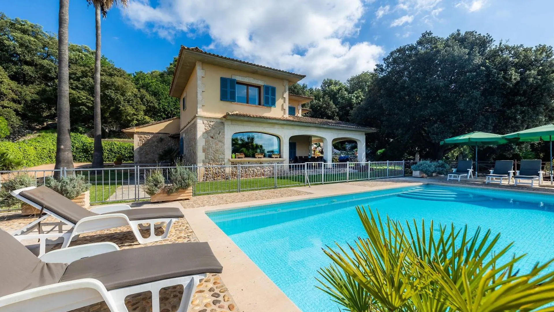 Es Pujols Villa Arta Spain